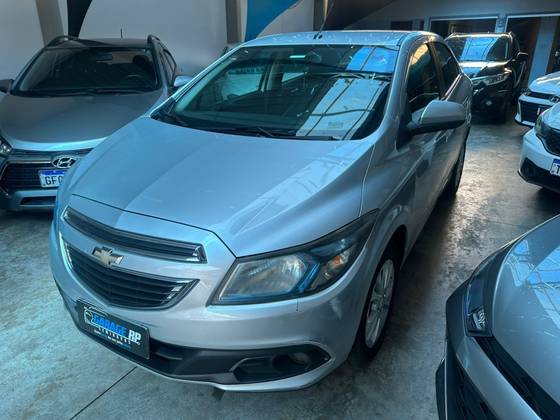 CHEVROLET PRISMA 1.4 MPFI LTZ 8V FLEX 4P AUTOMÁTICO